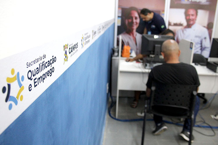Campos tem 266 vagas de emprego disponíveis; confira as oportunidades